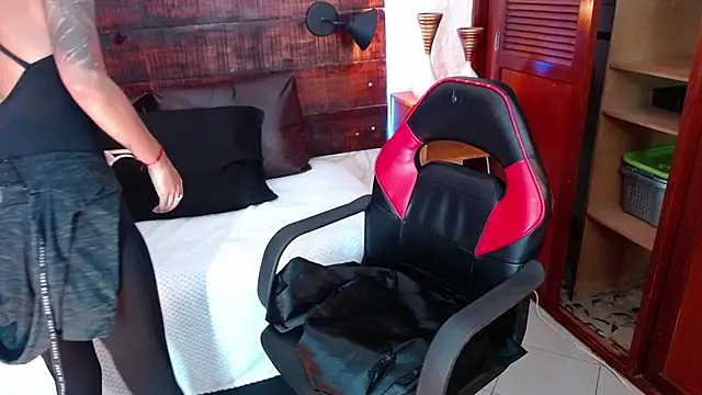 Snapshot of Celeste_sanz chatting on 01-09-25, 07:29 Celeste sanz online show from 01-09-25, 07:29