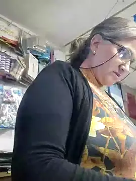 Snapshot of Edged_Hot69 chatting on 12-02-24, 03:03 Edged Hot69 online show from 12-02-24, 03:03