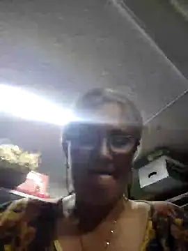 Snapshot of Edged_Hot69 chatting on 12-17-24, 09:38 Edged Hot69 online show from 12-17-24, 09:38