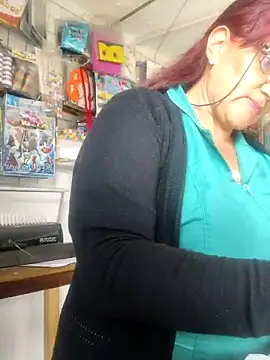 Snapshot of Edged_Hot69 chatting on 02-18-25, 02:06 Edged Hot69 online show from 02-18-25, 02:06