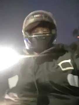 Snapshot of Edged_Hot69 chatting on 03-14-25, 10:39 Edged Hot69 online show from 03-14-25, 10:39