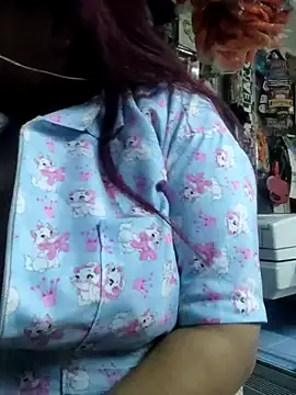 Snapshot of Edged_Hot69 chatting on 09-30-25, 12:04 Edged Hot69 online show from 09-30-25, 12:04