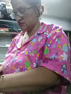 Snapshot of Edged_Hot69 chatting on 10-24-25, 11:56 Edged Hot69 online show from 10-24-25, 11:56