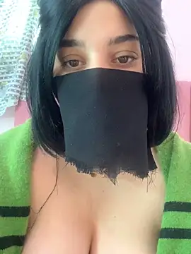 Snapshot of Miss-Soka chatting on 03-17-25, 11:10 Miss-Soka online show from 03-17-25, 11:10