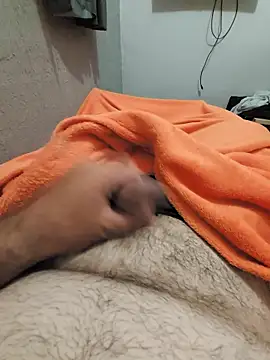 mfreitas005 online show from 11-28-25, 12:02