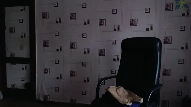 TasyaBigTTs online show from 12-19-24, 12:12