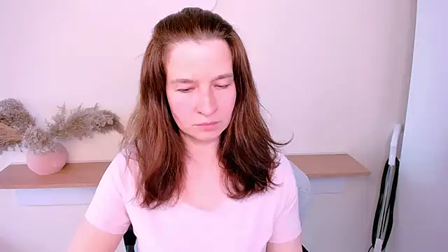 Clear Angel online show from 04-28-26, 01:49