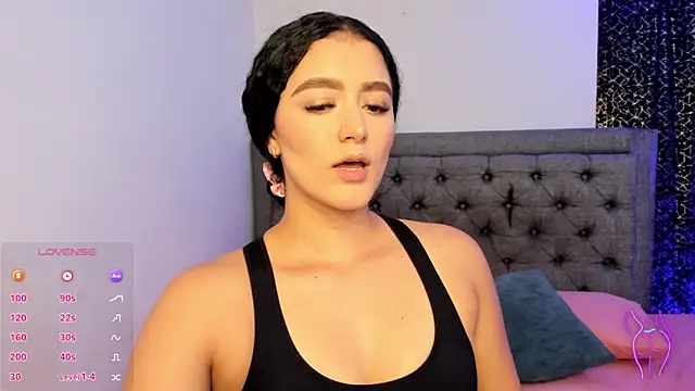 Adhara-zanne online show from 02-25-26, 08:18