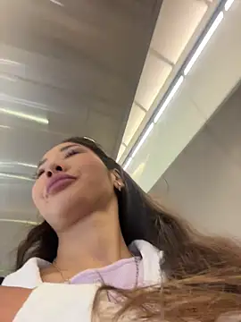 Snapshot of lean_lie8 chatting on 02-25-26, 02:32 lean lie8 online show from 02-25-26, 02:32