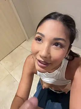 Snapshot of lean_lie8 chatting on 03-11-26, 02:17 lean lie8 online show from 03-11-26, 02:17