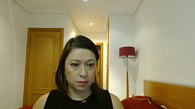 Snapshot of THIAGOEVA chatting on 12-10-24, 09:01 THIAGOEVA online show from 12-10-24, 09:01