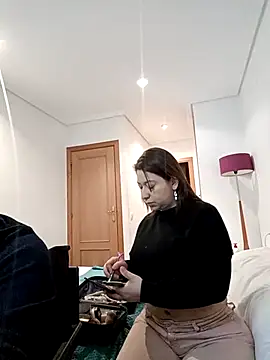 Snapshot of THIAGOEVA chatting on 02-18-25, 09:32 THIAGOEVA online show from 02-18-25, 09:32