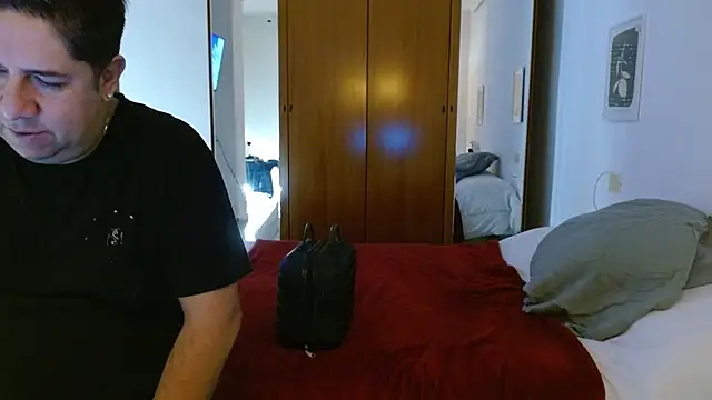 Snapshot of THIAGOEVA chatting on 09-29-25, 08:30 THIAGOEVA online show from 09-29-25, 08:30