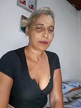 Goodgirlsue 77 online show from 02-24-26, 07:23