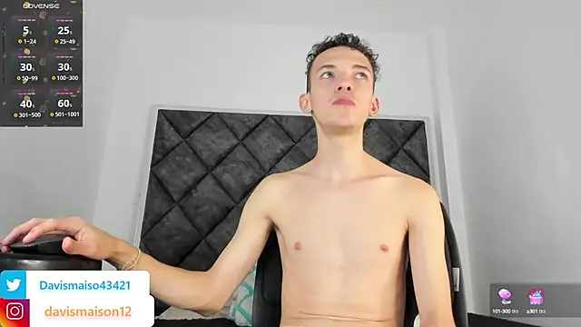 Maisondavis  online show from 01-09-25, 01:08