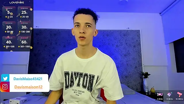 Maisondavis  online show from 02-06-25, 09:17