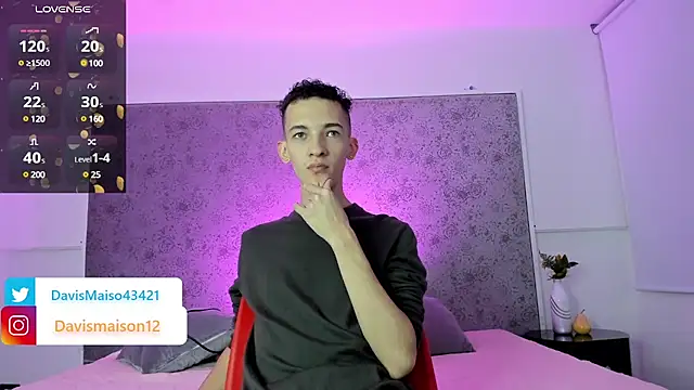 Maisondavis  online show from 02-11-25, 10:07