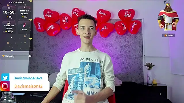 Maisondavis  online show from 02-15-25, 09:37