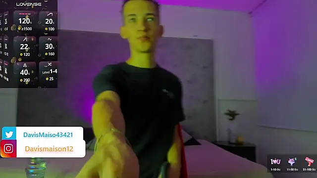 Maisondavis  online show from 02-26-25, 12:38