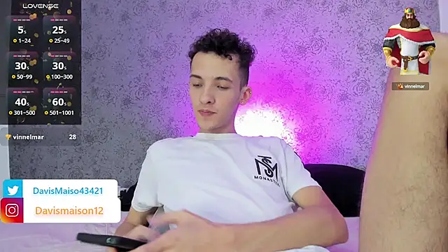 Maisondavis  online show from 02-27-25, 01:05