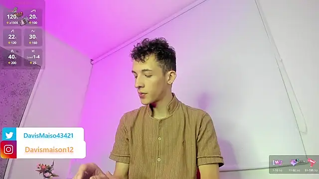 Maisondavis  online show from 03-15-25, 07:48