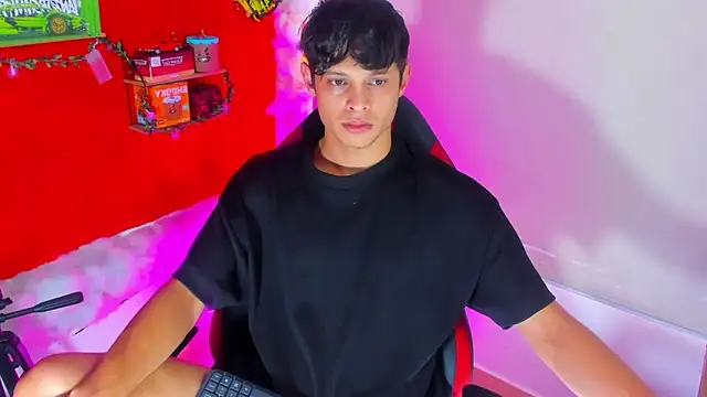 LilOwen  online show from 09-23-25, 05:38