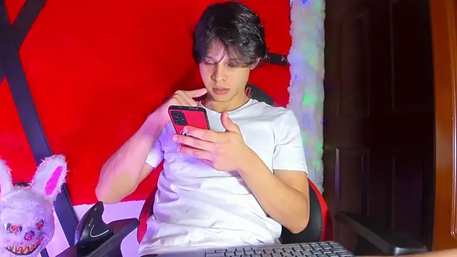 LilOwen  online show from 02-13-26, 09:55