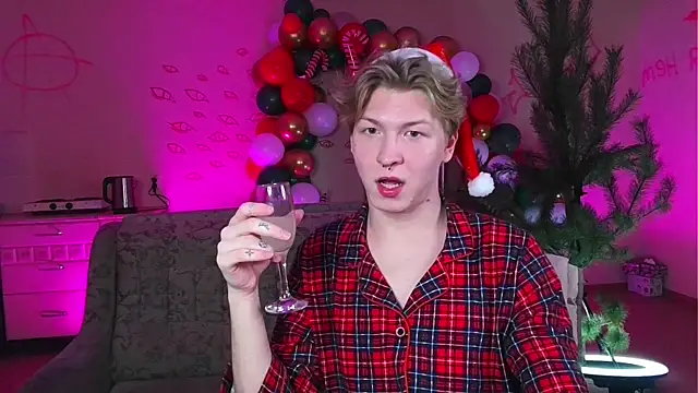 TheMikeSever online show from 12-31-24, 05:18