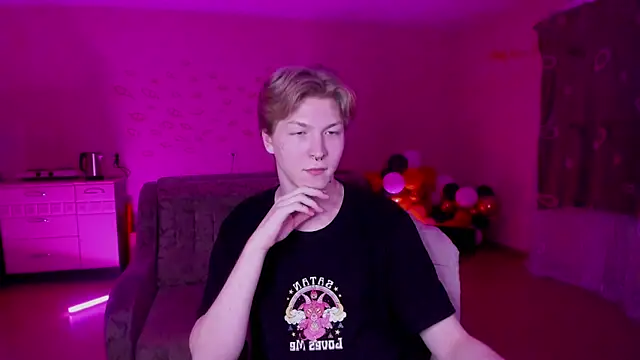 TheMikeSever online show from 01-20-25, 09:01