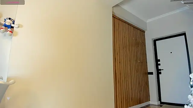 Snapshot of nacumi_mi chatting on 12-17-24, 01:27 nacumi mi online show from 12-17-24, 01:27