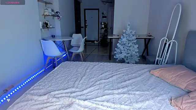 Snapshot of nacumi_mi chatting on 12-20-24, 03:10 nacumi mi online show from 12-20-24, 03:10