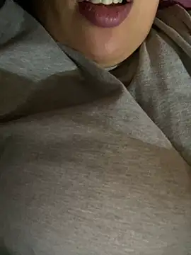 Snapshot of Samarr_9and chatting on 12-31-24, 06:27 Samarr 9and online show from 12-31-24, 06:27