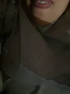 Snapshot of Samarr_9and chatting on 01-01-25, 08:26 Samarr 9and online show from 01-01-25, 08:26