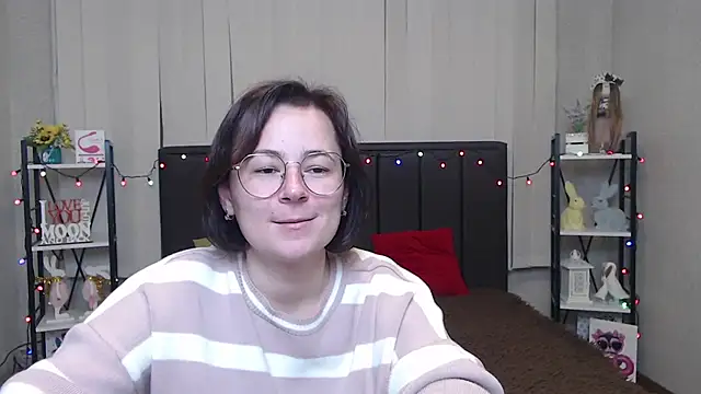 Snapshot of MarieSho chatting on 02-03-25, 10:14 MarieSho online show from 02-03-25, 10:14