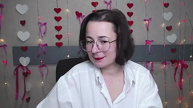 Snapshot of MarieSho chatting on 02-04-25, 09:10 MarieSho online show from 02-04-25, 09:10