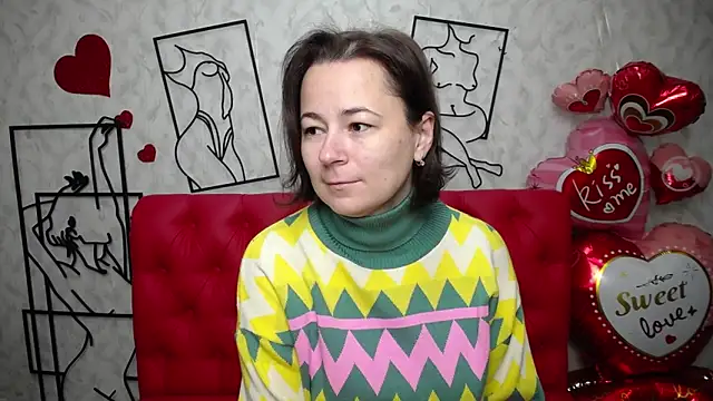 Snapshot of MarieSho chatting on 02-24-25, 07:11 MarieSho online show from 02-24-25, 07:11