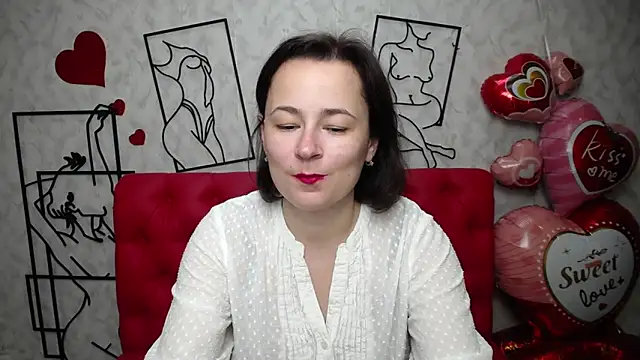 Snapshot of MarieSho chatting on 03-10-25, 01:32 MarieSho online show from 03-10-25, 01:32