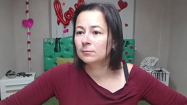 Snapshot of MarieSho chatting on 09-25-25, 06:06 MarieSho online show from 09-25-25, 06:06