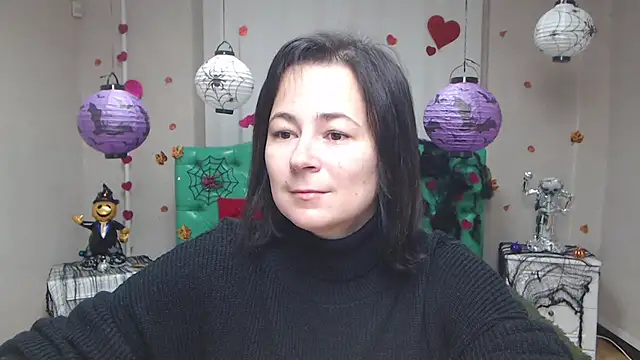 Snapshot of MarieSho chatting on 10-21-25, 06:14 MarieSho online show from 10-21-25, 06:14