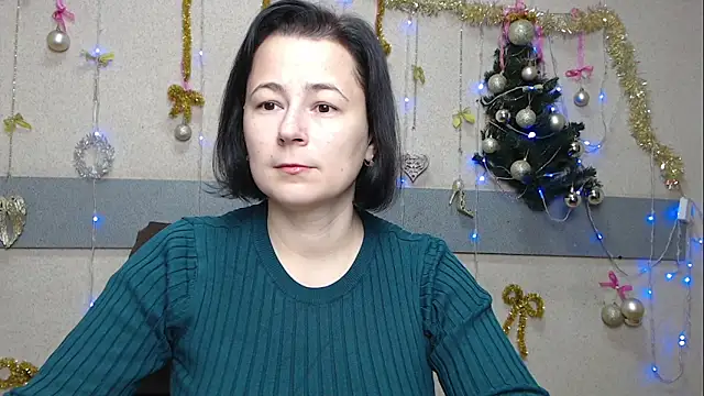 Snapshot of MarieSho chatting on 12-19-25, 06:04 MarieSho online show from 12-19-25, 06:04