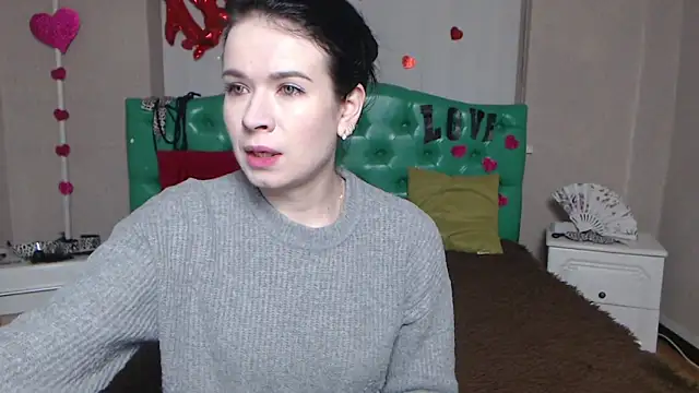 JasmineKouch online show from 01-19-26, 06:17