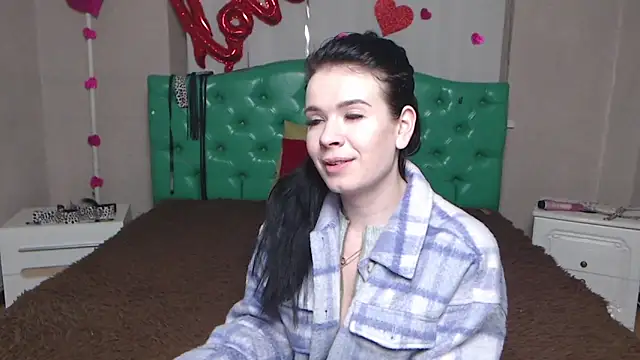 JasmineKouch online show from 02-07-26, 06:22