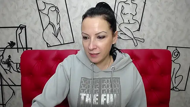 ElizabethSho online show from 02-10-25, 03:24