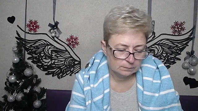 EmiliaGree online show from 01-07-26, 06:21