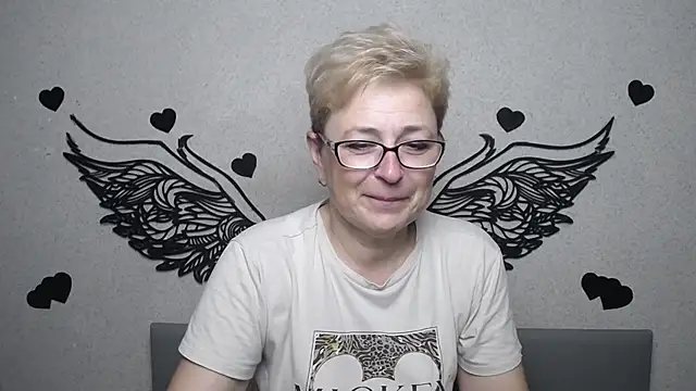 EmiliaGree online show from 07-15-26, 05:07