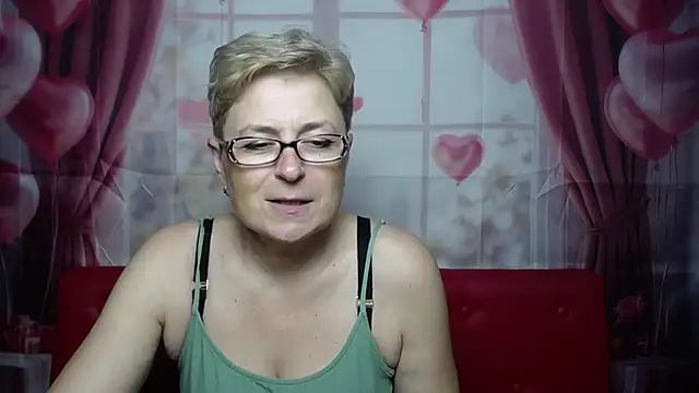EmiliaGree online show from 07-28-26, 06:20