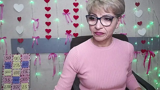 EllaBonito online show from 02-24-25, 09:43