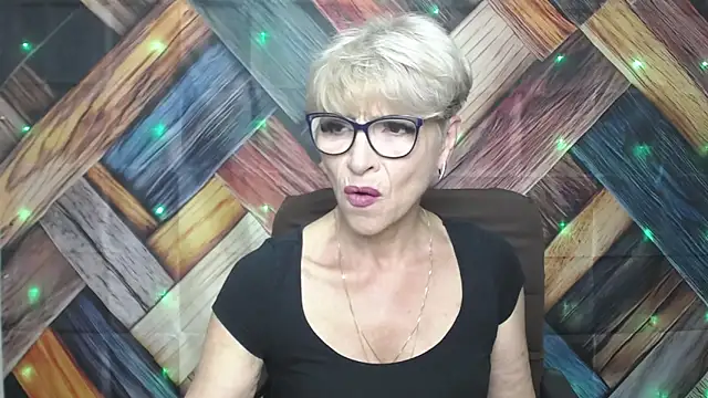 EllaBonito online show from 09-15-25, 05:29