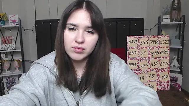 Snapshot of LauraHlot chatting on 02-03-25, 12:58 LauraHlot online show from 02-03-25, 12:58