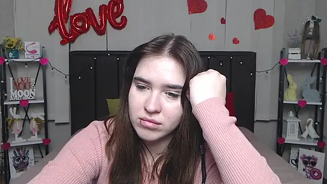 Snapshot of LauraHlot chatting on 03-04-25, 03:55 LauraHlot online show from 03-04-25, 03:55